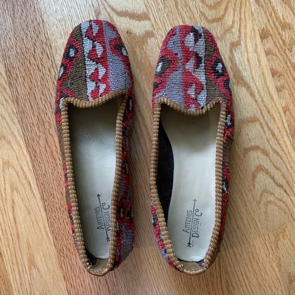 Anthropologie Artemis Design Co. Kilim Loafers